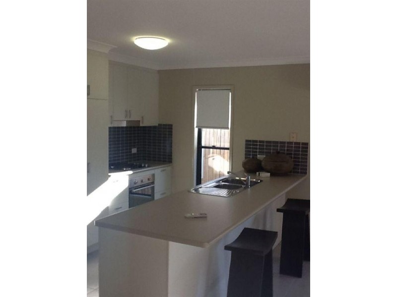 9 Balladonia Avenue, Black River QLD 4818