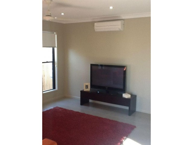 9 Balladonia Avenue, Black River QLD 4818