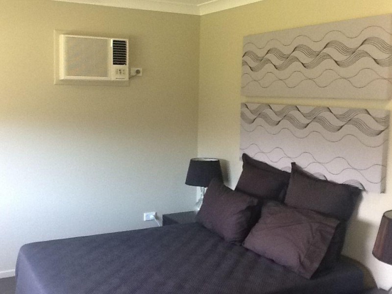 9 Balladonia Avenue, Black River QLD 4818