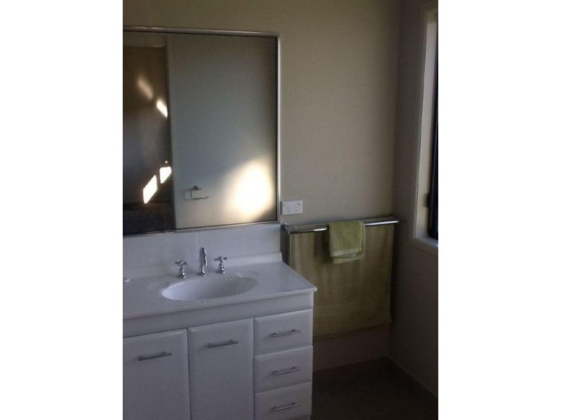 9 Balladonia Avenue, Black River QLD 4818