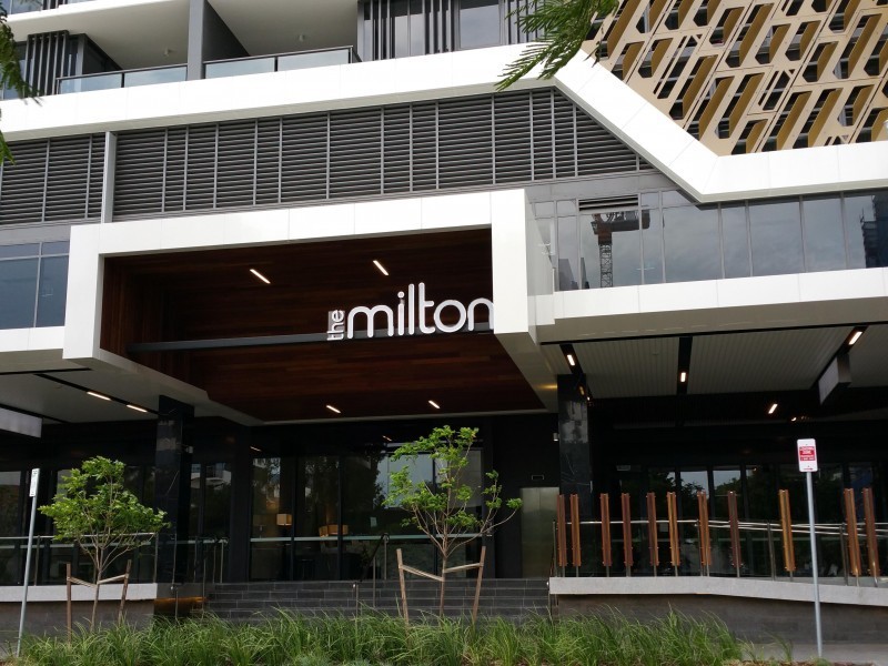 55  Railway Tce, Milton QLD 4064