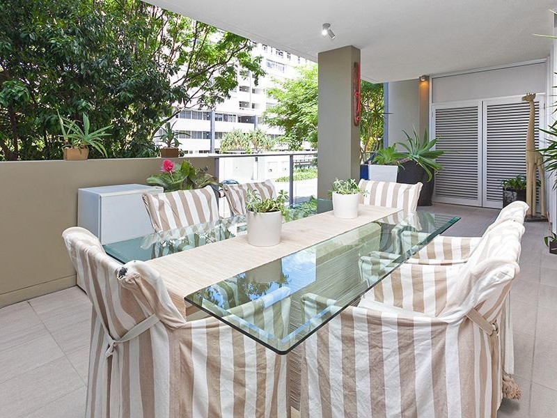 20 Newstead Terrace, Newstead QLD 4006