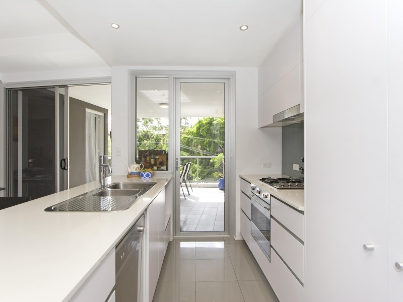 8 Dunmore Terrace, Auchenflower QLD 4066