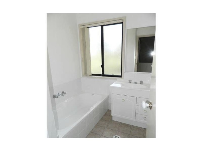 3/20-22 Broad Street, Labrador QLD 4215