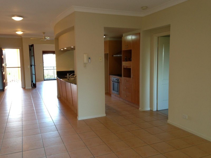 85 Palm Meadows Drive, Carrara QLD 4211