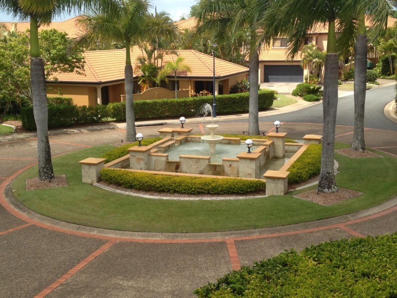 85 Palm Meadows Drive, Carrara QLD 4211
