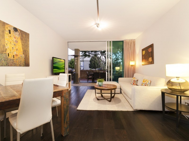 20 Newstead Terrace, Newstead QLD 4006