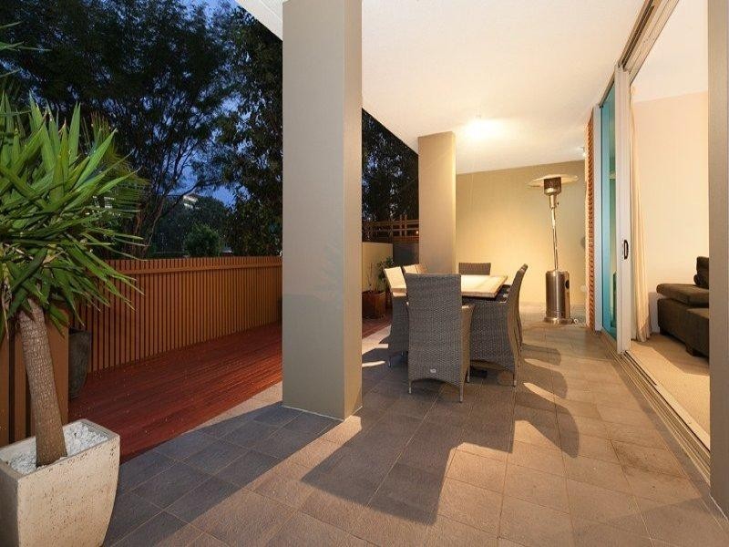 20 Newstead Terrace, Newstead QLD 4006