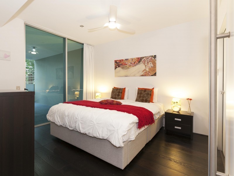 20 Newstead Terrace, Newstead QLD 4006