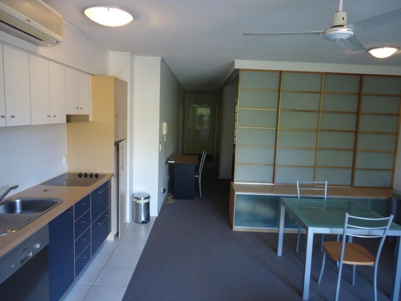 15 Goodwin Street, Kangaroo Point QLD 4169