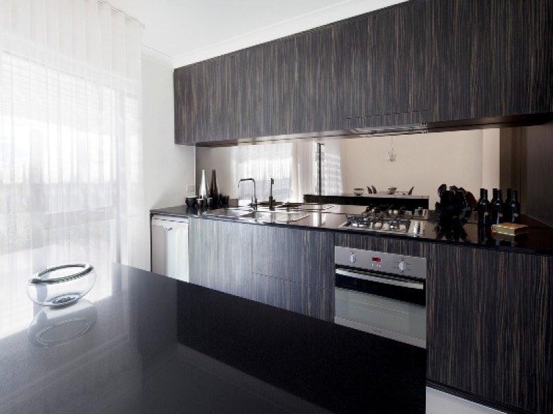 133 North Hill Drive, Robina QLD 4226