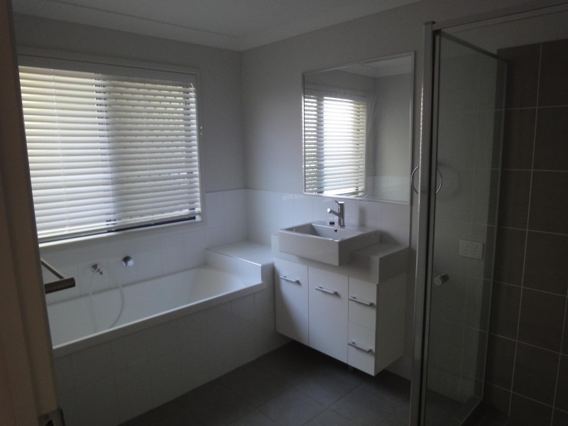 Apartment Ground Floor/16a Cricket Street, Coopers Plains QLD 4108