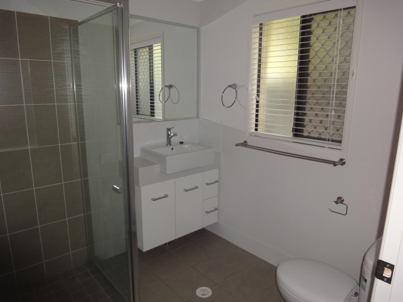 Apartment Ground Floor/16a Cricket Street, Coopers Plains QLD 4108