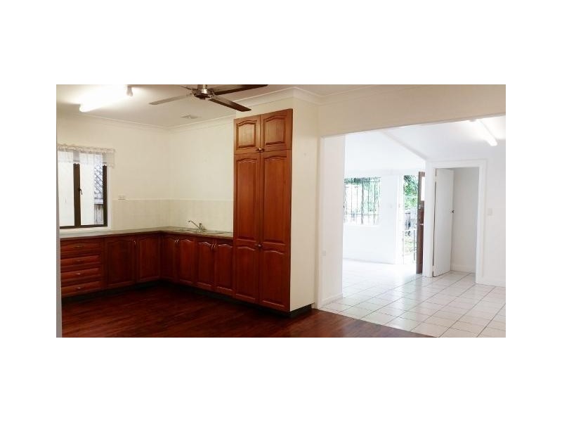 36 Morehead, Bungalow QLD 4870