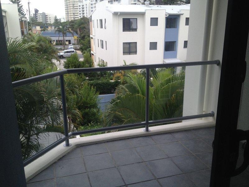 32/6 Fifth Avenue, Burleigh Heads QLD 4220