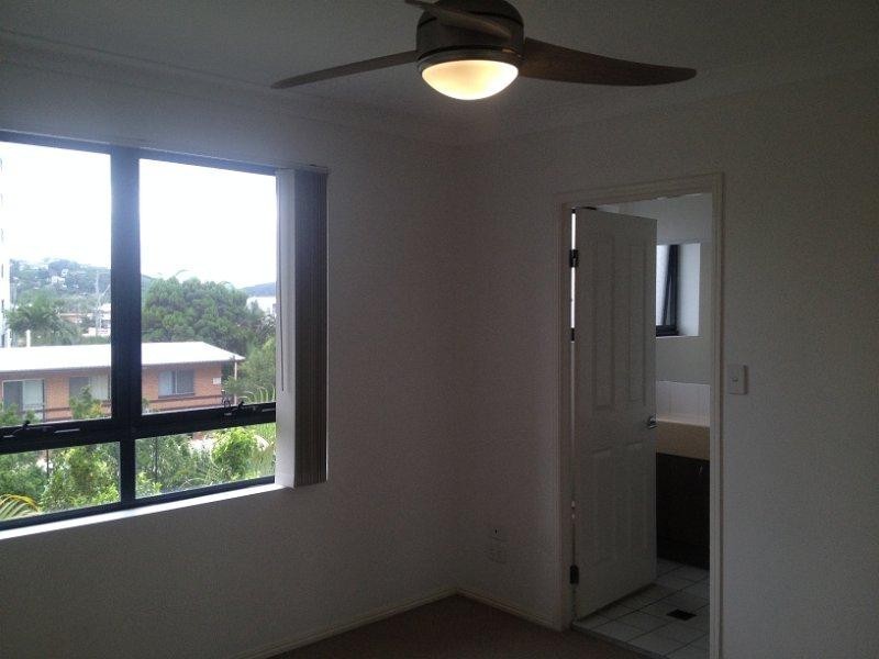 32/6 Fifth Avenue, Burleigh Heads QLD 4220