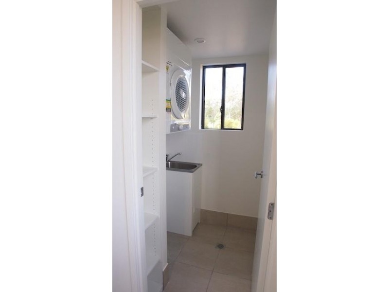 101/32 Broadwater Avenue, Hope Island QLD 4212