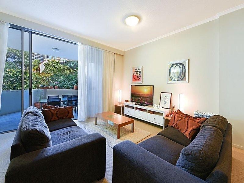 21/21 Cypress Avenue, Surfers Paradise QLD 4217