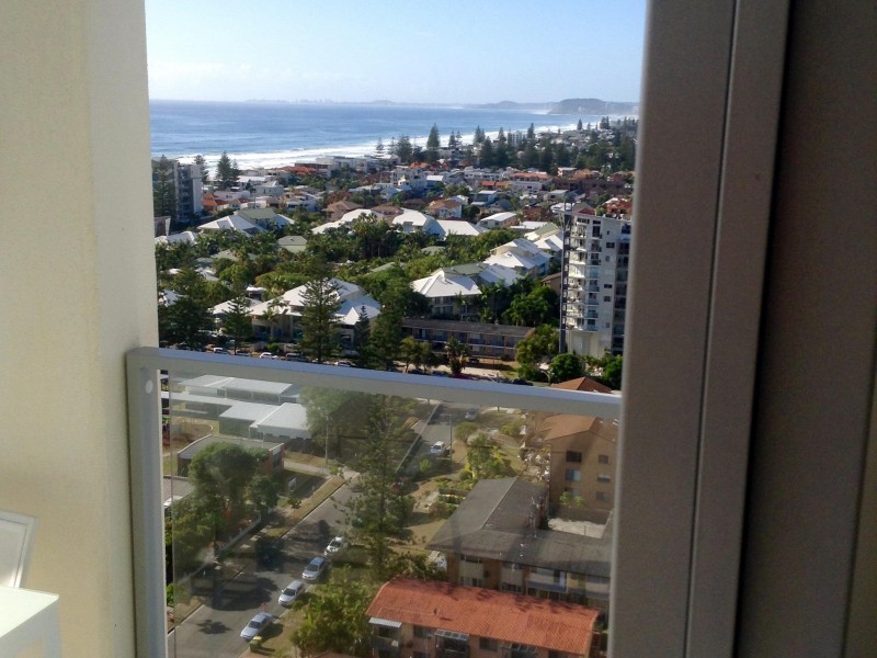 25 Surf Pde, Broadbeach QLD 4218