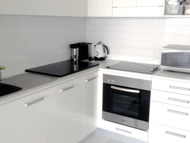 25 Surf Pde, Broadbeach QLD 4218