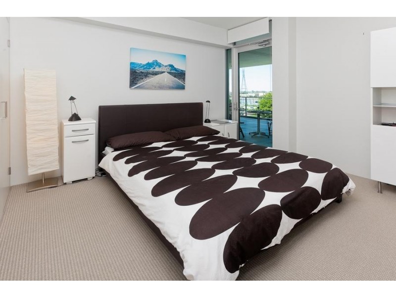 20 Newstead Terrace, Newstead QLD 4006