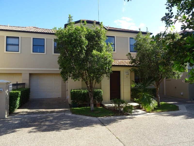 Benowa QLD 4217