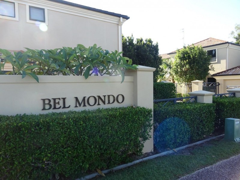 Benowa QLD 4217