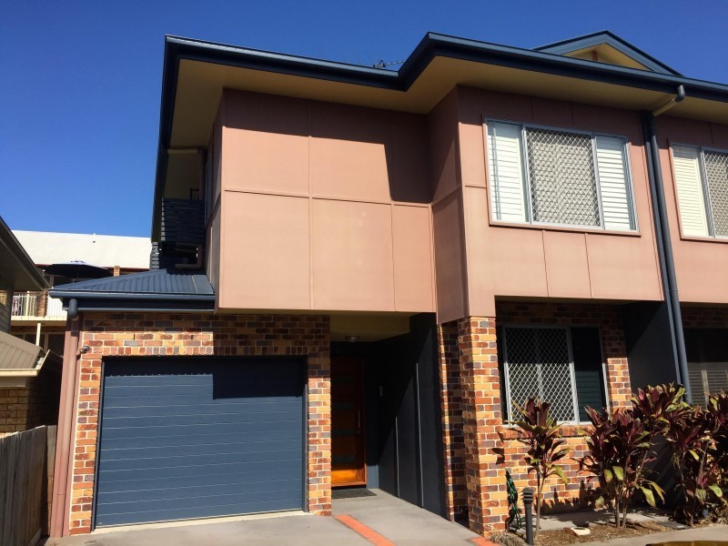 2/16 Kingsmill Street, Chermside QLD 4032