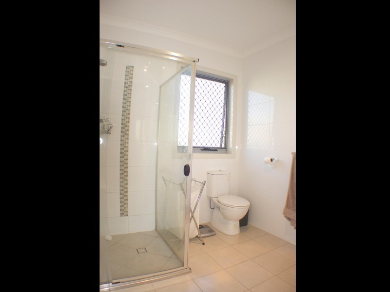 2/16 Kingsmill Street, Chermside QLD 4032