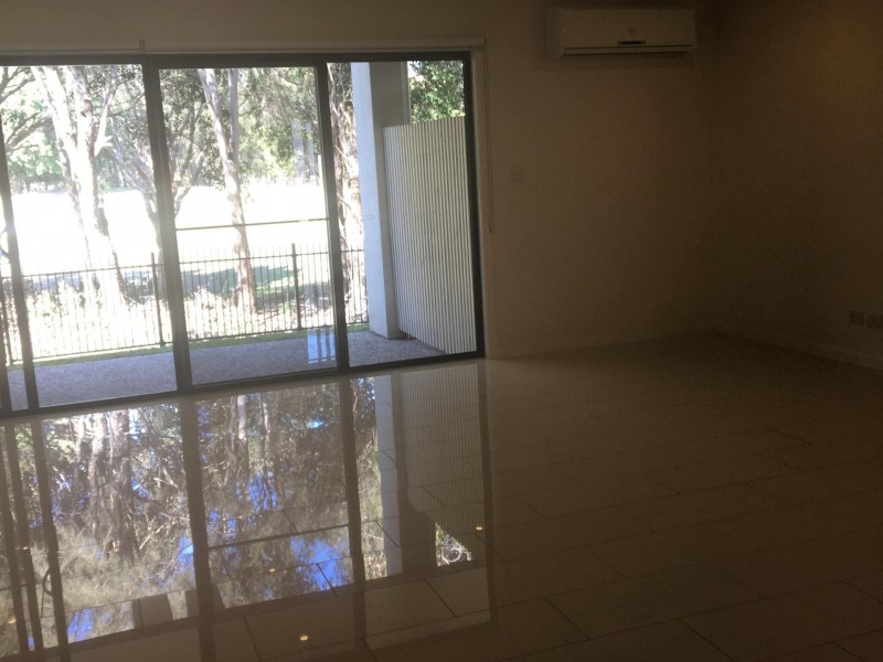 175 North Hill Drive, Robina QLD 4226