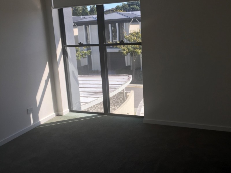 175 North Hill Drive, Robina QLD 4226