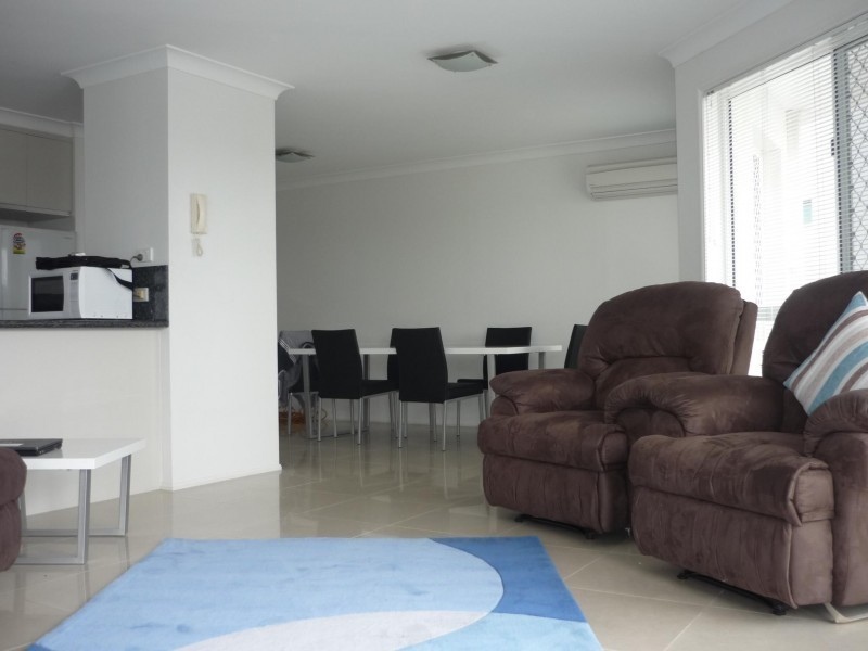 444 Marine Parade, Biggera Waters QLD 4216