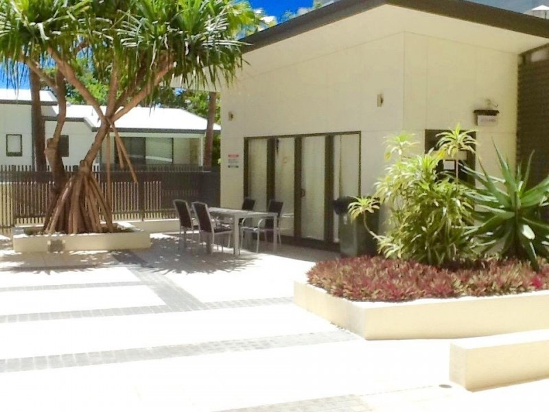 1073/18 Manning Street, Milton QLD 4064