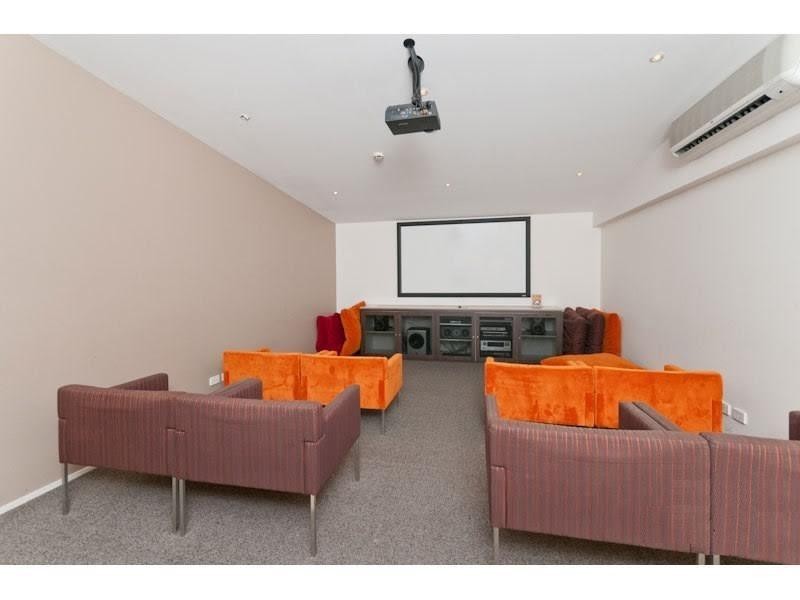 1033/18 Manning Street, Milton QLD 4064