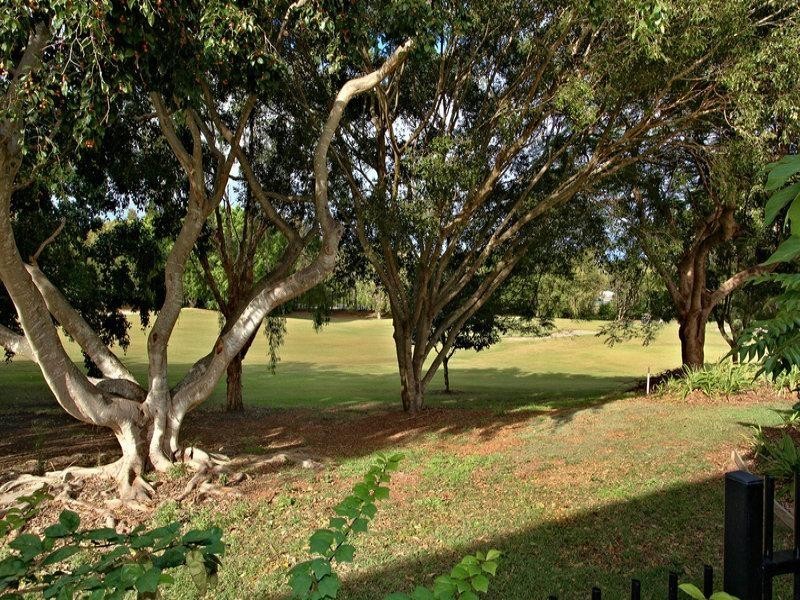 179 North Hill Drive, Robina QLD 4226