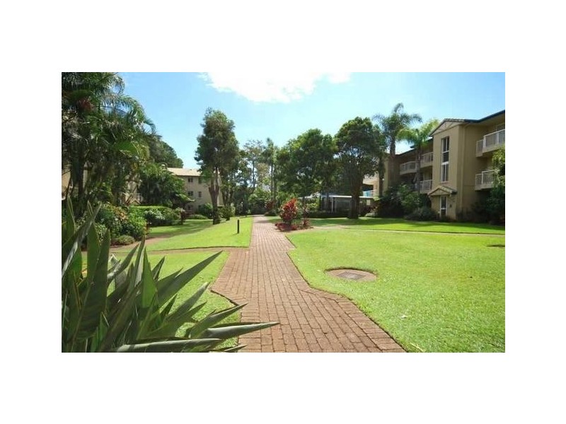 1 West Burleigh Road, Burleigh Heads QLD 4220