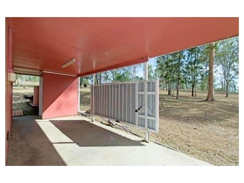 21 McDonald Road, Wivenhoe Pocket QLD 4306