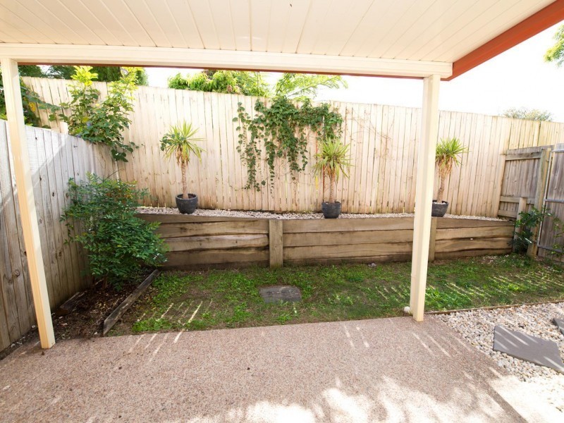 6 Samanthas Way, Slacks Creek QLD 4127