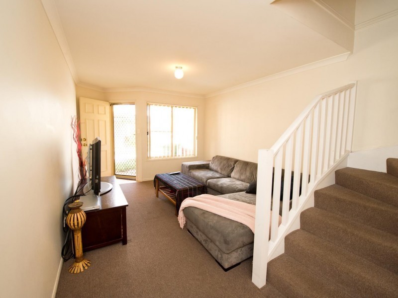 6 Samanthas Way, Slacks Creek QLD 4127