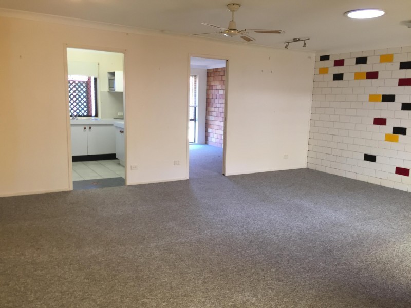 Unit 37/12 Landau Court, Miami QLD 4220