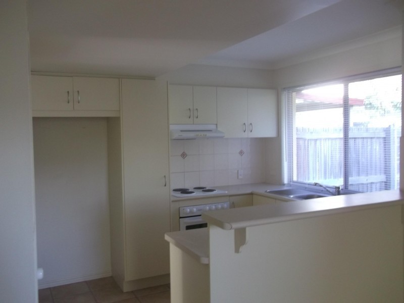 9/6 Samanthas Way, Slacks Creek QLD 4127