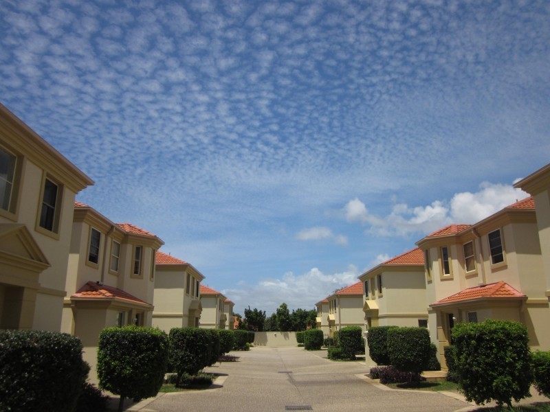 25/99-101 Heeb Street, Benowa QLD 4217