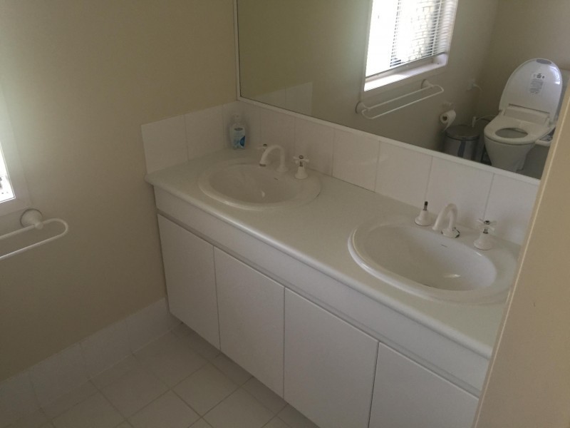 @/152 Palm Meadows Drive, Carrara QLD 4211