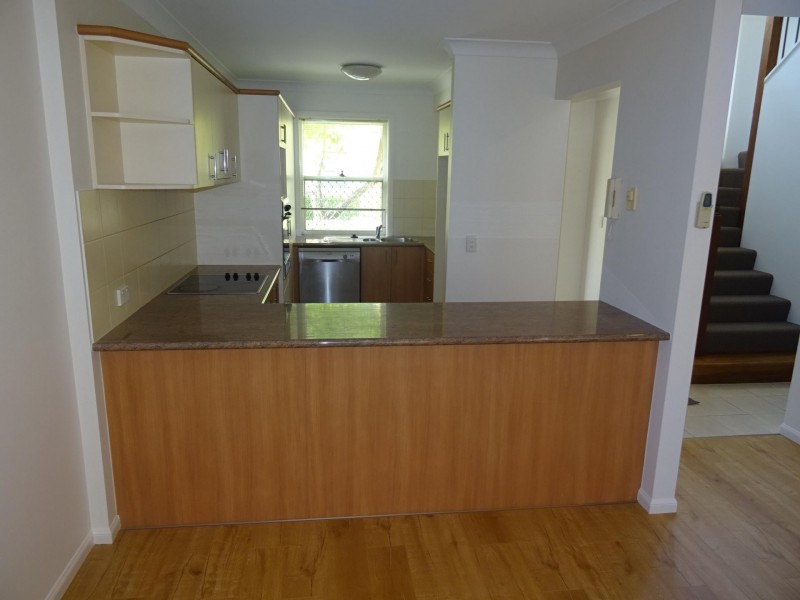 15/99-101 Heeb Street, Benowa QLD 4217