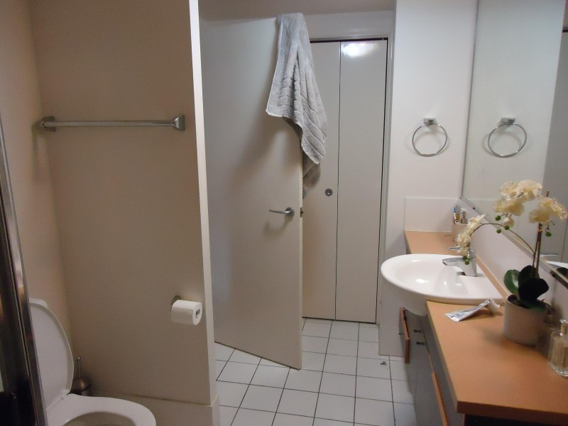 15 Goodwin Street, Kangaroo Point QLD 4169