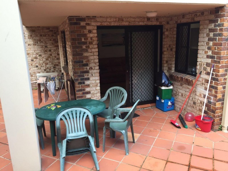 56-58 Bauer Street, Southport QLD 4215