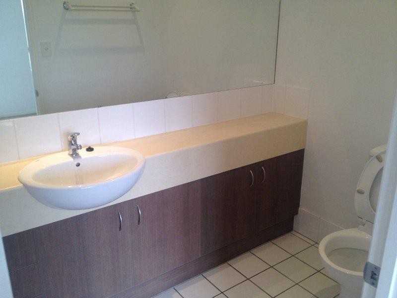 26/6 Fifth Avenue, Burleigh Heads QLD 4220