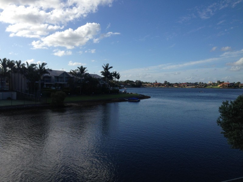 300 Cottesloe Drive, Mermaid Waters QLD 4218