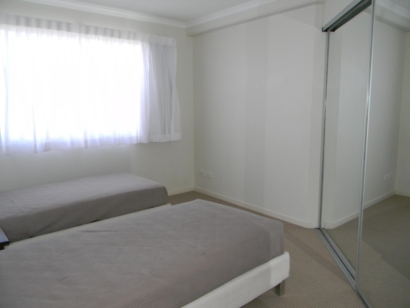 553/21 Cypress Avenue, Surfers Paradise QLD 4217