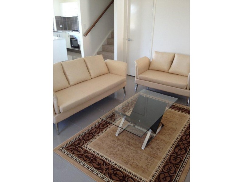 2 Photinia Cres, Mountain Creek QLD 4557